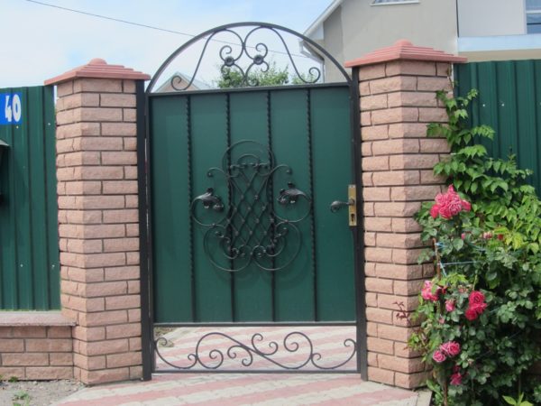 Облицювальна цегла в дизайні каміну